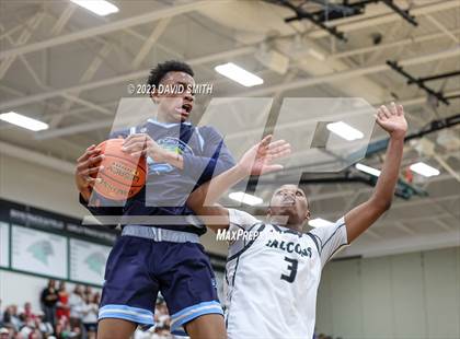 Thumbnail 3 in Oak Park @ Staley (MSHSAA Class 6 District 8 Championship) photogallery.