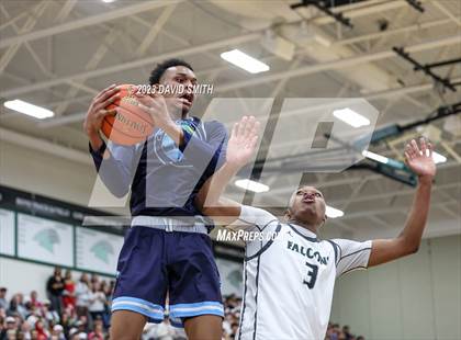 Thumbnail 2 in Oak Park @ Staley (MSHSAA Class 6 District 8 Championship) photogallery.