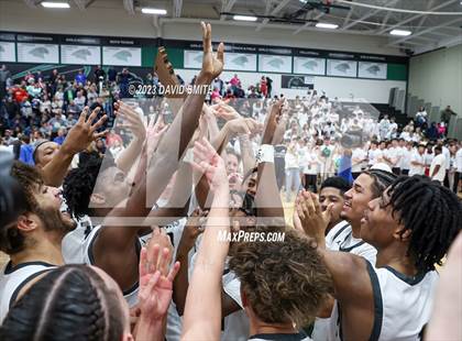 Thumbnail 3 in Oak Park @ Staley (MSHSAA Class 6 District 8 Championship) photogallery.