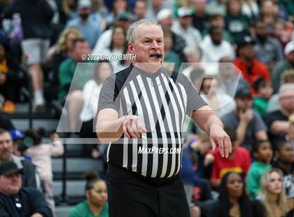 Thumbnail 3 in Oak Park @ Staley (MSHSAA Class 6 District 8 Championship) photogallery.