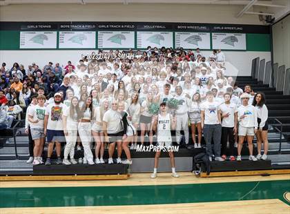 Thumbnail 1 in Oak Park @ Staley (MSHSAA Class 6 District 8 Championship) photogallery.