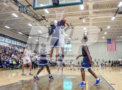 Thumbnail 2 in Oak Park @ Staley (MSHSAA Class 6 District 8 Championship) photogallery.