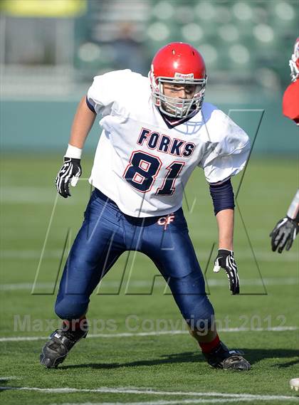 Thumbnail 1 in Chenango Forks vs. Hornell (NYSPHSAA Class C Semifinal) photogallery.