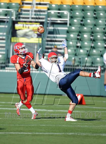 Thumbnail 1 in Chenango Forks vs. Hornell (NYSPHSAA Class C Semifinal) photogallery.