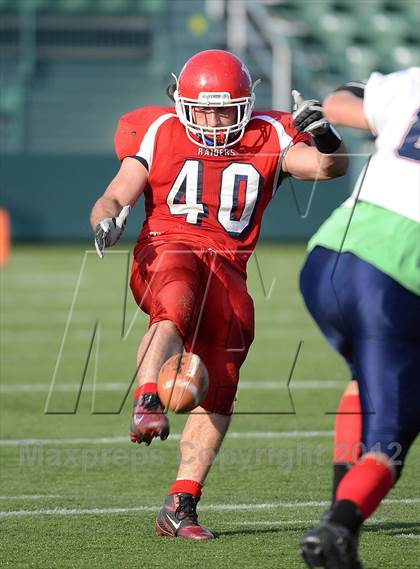 Thumbnail 3 in Chenango Forks vs. Hornell (NYSPHSAA Class C Semifinal) photogallery.