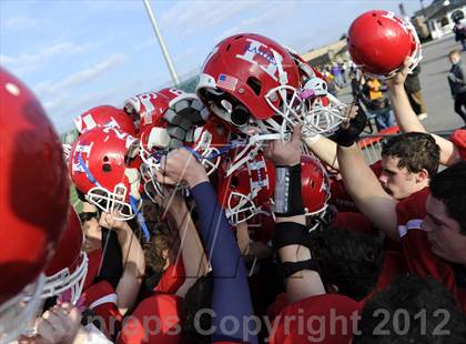 Thumbnail 3 in Chenango Forks vs. Hornell (NYSPHSAA Class C Semifinal) photogallery.