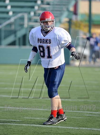 Thumbnail 3 in Chenango Forks vs. Hornell (NYSPHSAA Class C Semifinal) photogallery.