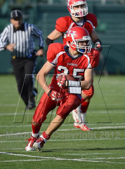 Thumbnail 3 in Chenango Forks vs. Hornell (NYSPHSAA Class C Semifinal) photogallery.
