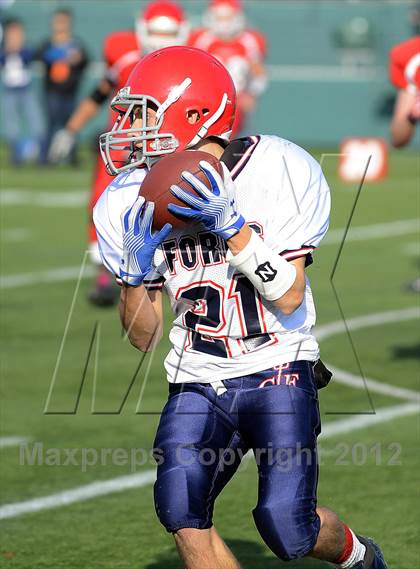 Thumbnail 3 in Chenango Forks vs. Hornell (NYSPHSAA Class C Semifinal) photogallery.