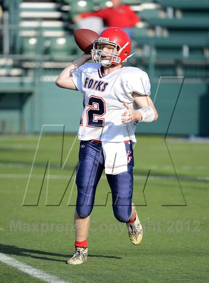 Thumbnail 1 in Chenango Forks vs. Hornell (NYSPHSAA Class C Semifinal) photogallery.