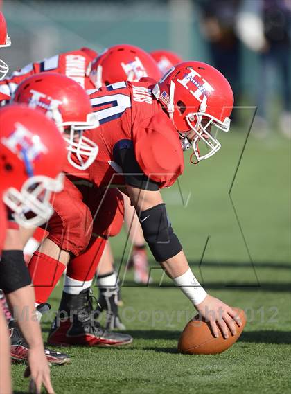 Thumbnail 1 in Chenango Forks vs. Hornell (NYSPHSAA Class C Semifinal) photogallery.