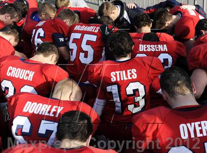 Thumbnail 1 in Chenango Forks vs. Hornell (NYSPHSAA Class C Semifinal) photogallery.