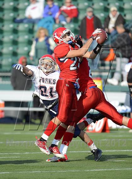 Thumbnail 3 in Chenango Forks vs. Hornell (NYSPHSAA Class C Semifinal) photogallery.