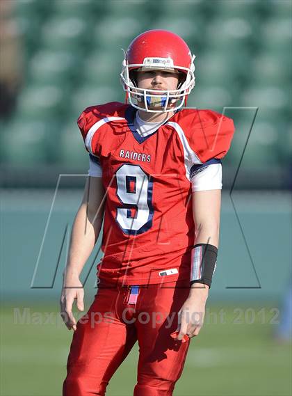Thumbnail 2 in Chenango Forks vs. Hornell (NYSPHSAA Class C Semifinal) photogallery.