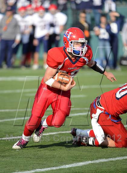 Thumbnail 2 in Chenango Forks vs. Hornell (NYSPHSAA Class C Semifinal) photogallery.