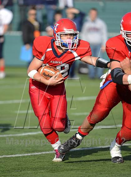 Thumbnail 3 in Chenango Forks vs. Hornell (NYSPHSAA Class C Semifinal) photogallery.