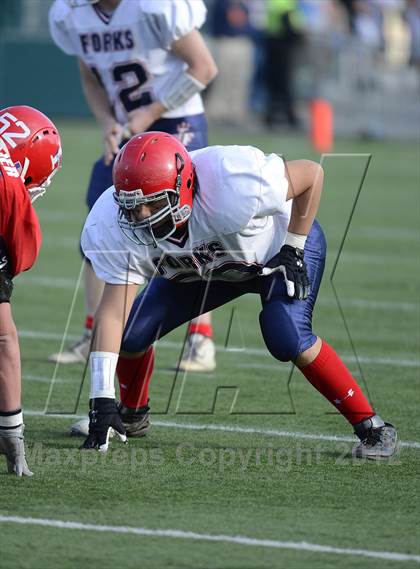 Thumbnail 3 in Chenango Forks vs. Hornell (NYSPHSAA Class C Semifinal) photogallery.