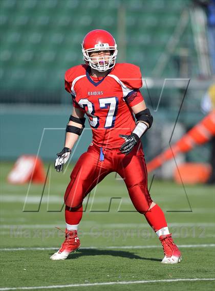 Thumbnail 2 in Chenango Forks vs. Hornell (NYSPHSAA Class C Semifinal) photogallery.