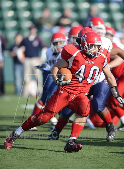 Thumbnail 1 in Chenango Forks vs. Hornell (NYSPHSAA Class C Semifinal) photogallery.