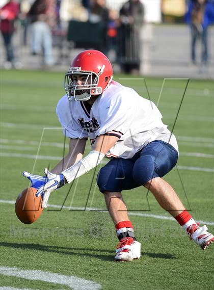 Thumbnail 2 in Chenango Forks vs. Hornell (NYSPHSAA Class C Semifinal) photogallery.