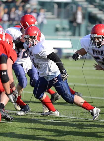 Thumbnail 2 in Chenango Forks vs. Hornell (NYSPHSAA Class C Semifinal) photogallery.