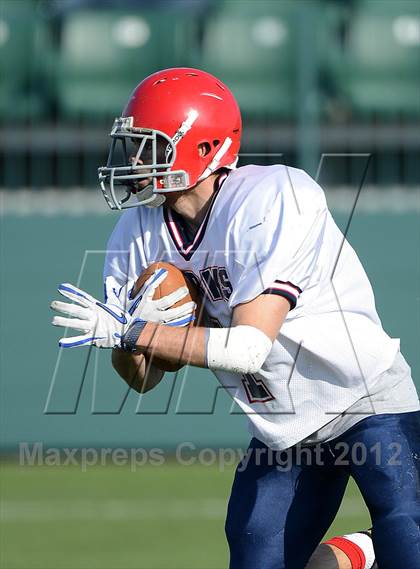 Thumbnail 1 in Chenango Forks vs. Hornell (NYSPHSAA Class C Semifinal) photogallery.