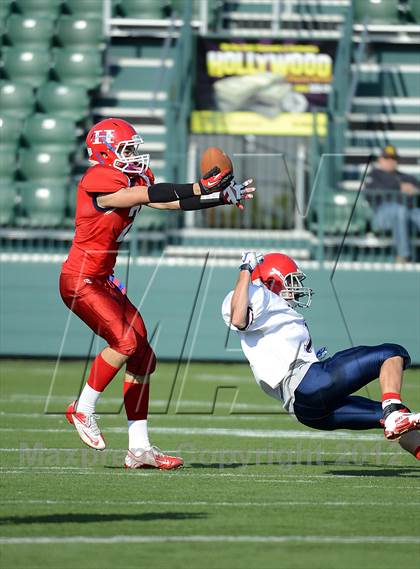 Thumbnail 3 in Chenango Forks vs. Hornell (NYSPHSAA Class C Semifinal) photogallery.