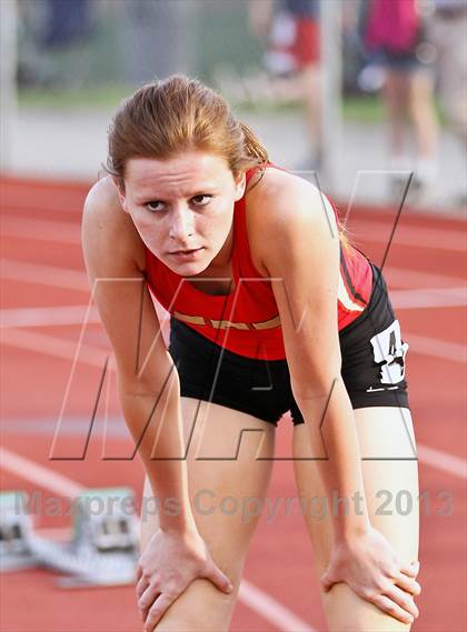 Thumbnail 3 in South West Yosemite League Meet #1 (400m Dash) photogallery.