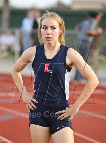 Thumbnail 1 in South West Yosemite League Meet #1 (400m Dash) photogallery.
