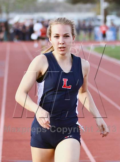 Thumbnail 2 in South West Yosemite League Meet #1 (400m Dash) photogallery.
