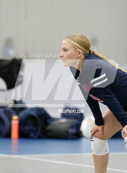 Thumbnail 2 in Franklin vs. Clarkston (Motor City Power Series) photogallery.