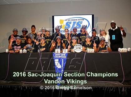 Thumbnail 3 in Antelope vs Vanden (CIF SJS D2 Final) photogallery.