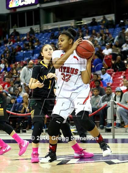 Thumbnail 2 in Antelope vs Vanden (CIF SJS D2 Final) photogallery.