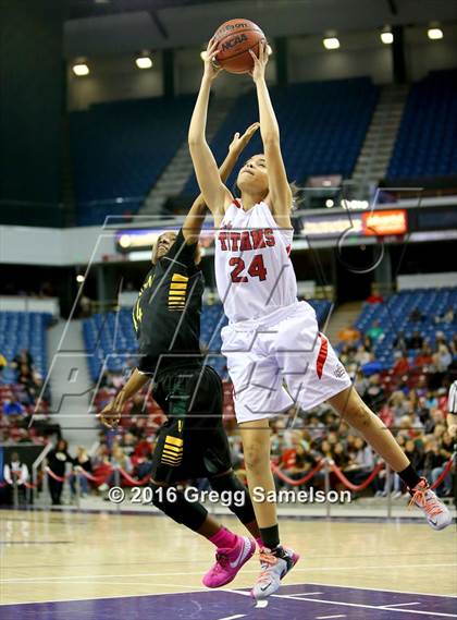 Thumbnail 1 in Antelope vs Vanden (CIF SJS D2 Final) photogallery.
