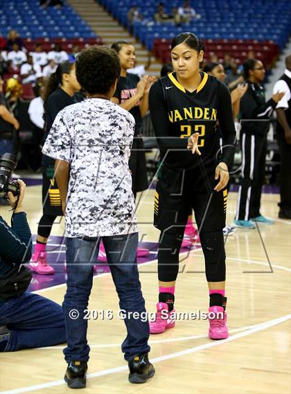 Thumbnail 3 in Antelope vs Vanden (CIF SJS D2 Final) photogallery.
