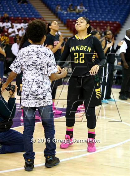 Thumbnail 1 in Antelope vs Vanden (CIF SJS D2 Final) photogallery.