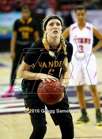 Thumbnail 3 in Antelope vs Vanden (CIF SJS D2 Final) photogallery.
