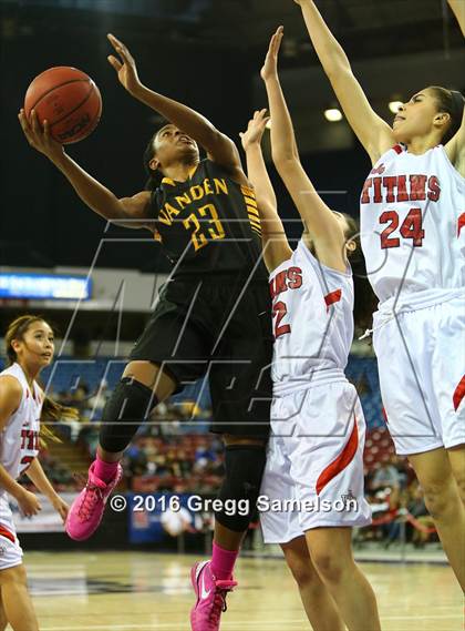 Thumbnail 3 in Antelope vs Vanden (CIF SJS D2 Final) photogallery.