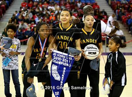 Thumbnail 2 in Antelope vs Vanden (CIF SJS D2 Final) photogallery.