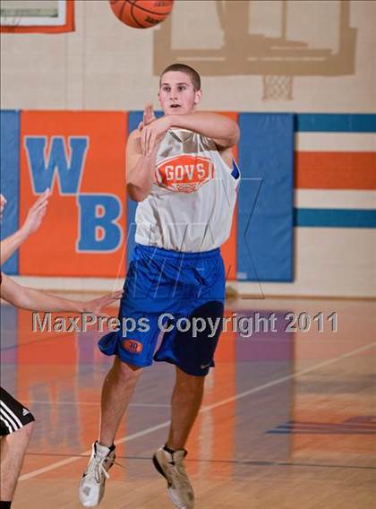 Thumbnail 1 in JV: Lenoir City @ William Blount  photogallery.