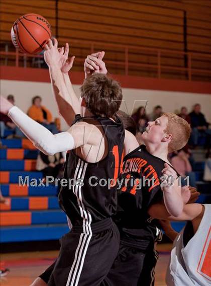 Thumbnail 1 in Lenoir City @ William Blount  photogallery.