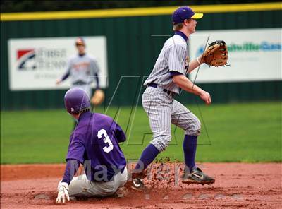 Thumbnail 1 in Smyrna vs Columbia Central photogallery.