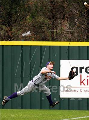 Thumbnail 2 in Smyrna vs Columbia Central photogallery.
