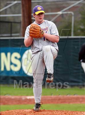 Thumbnail 1 in Smyrna vs Columbia Central photogallery.