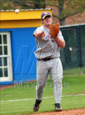 Thumbnail 1 in Smyrna vs Columbia Central photogallery.