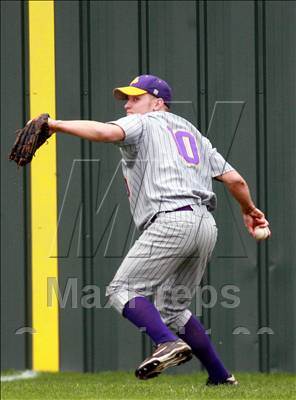 Thumbnail 1 in Smyrna vs Columbia Central photogallery.