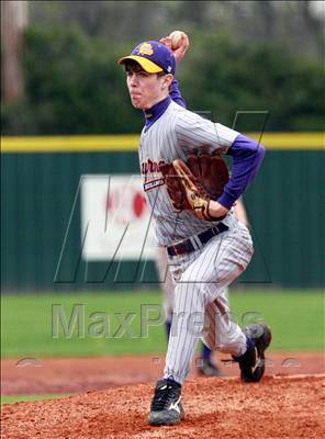 Thumbnail 3 in Smyrna vs Columbia Central photogallery.