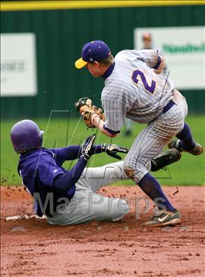 Thumbnail 2 in Smyrna vs Columbia Central photogallery.