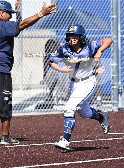 Thumbnail 1 in La Mirada vs. California (La Mirada Classic) photogallery.