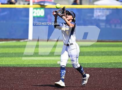 Thumbnail 3 in La Mirada vs. California (La Mirada Classic) photogallery.